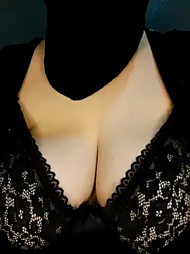 Snapshot of tota_ chatting on January 21, 2025, 10:30 am tota online show from January 21, 2025, 10:30 am