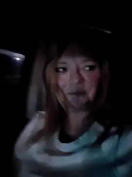 Snapshot of I_am_HER318 chatting on October 8, 2025, 2:02 am I am HER318 online show from October 8, 2025, 2:02 am