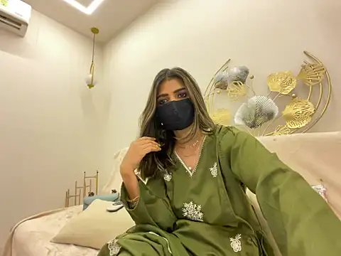 MaYaa  11 online show from March 11, 2026, 6:07 am