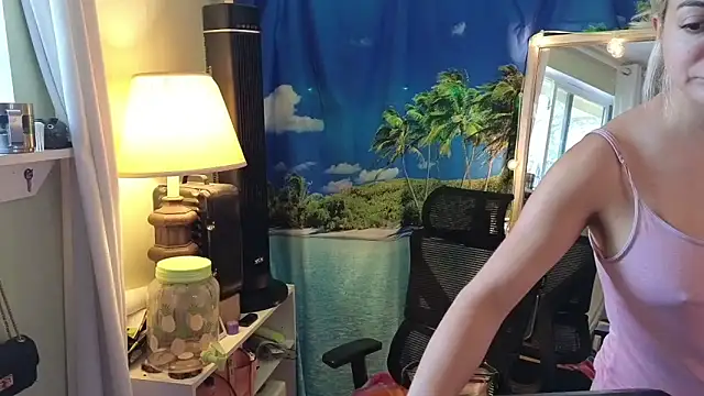 Snapshot of cunty_tranny_lydia chatting on September 13, 2025, 7:25 pm cunty tranny lydia online show from September 13, 2025, 7:25 pm