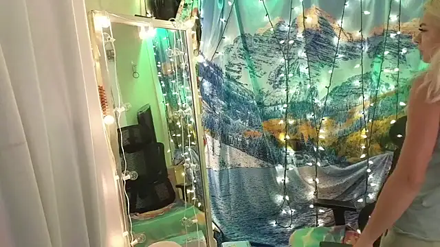 Snapshot of cunty_tranny_lydia chatting on February 13, 2026, 5:29 am cunty tranny lydia online show from February 13, 2026, 5:29 am