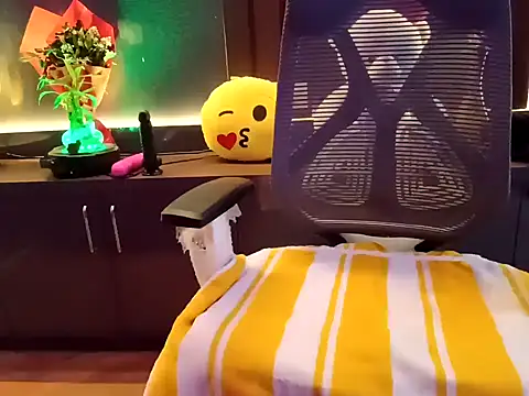 GoldnessAishu online show from January 28, 2025, 7:42 pm