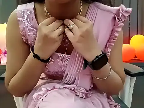 GoldnessAishu online show from February 8, 2025, 9:13 am