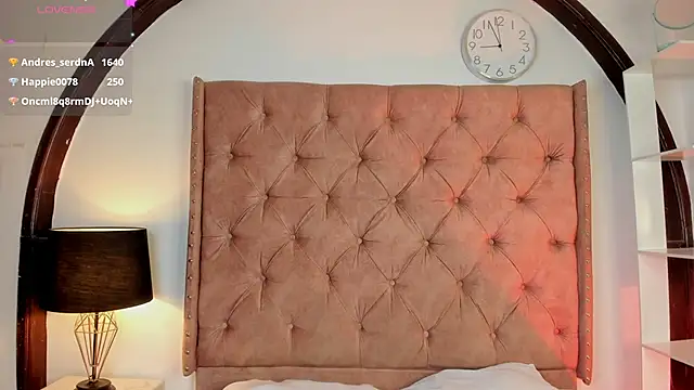 LadyAvalon online show from March 13, 2025, 1:54 am