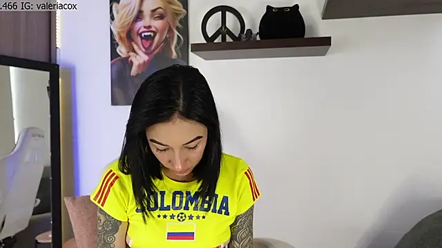 ValeriaCox online show from June 1, 2026, 8:30 pm