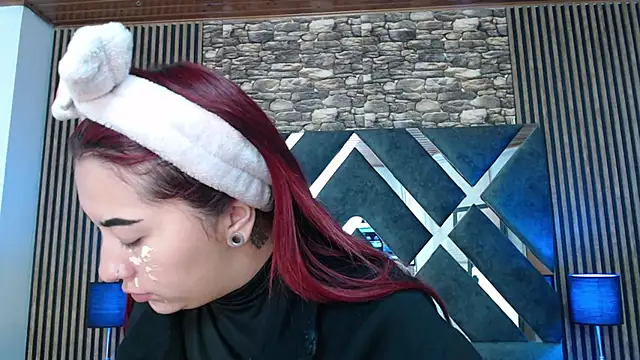 Snapshot of Mia_Rinn chatting on January 9, 2026, 2:02 pm Mia Rinn online show from January 9, 2026, 2:02 pm