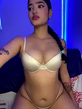 Snapshot of charlotte_9999 chatting on January 9, 2026, 6:15 pm charlotte 9999 online show from January 9, 2026, 6:15 pm