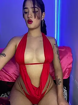 Snapshot of charlotte_9999 chatting on February 7, 2026, 7:00 pm charlotte 9999 online show from February 7, 2026, 7:00 pm