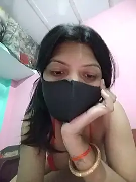 Hotty-Divya online show from May 19, 2026, 2:29 am