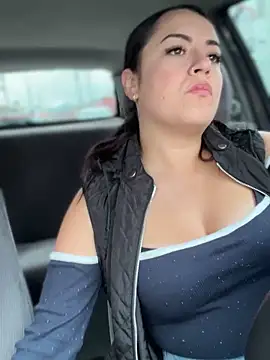 Lesly 10- online show from February 3, 2026, 6:13 pm