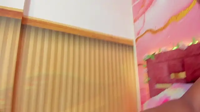 melody paris online show from March 27, 2026, 11:00 am