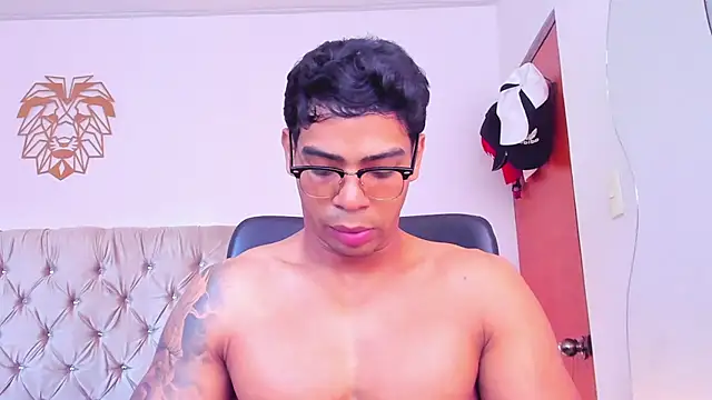 Snapshot of Andrew_wolf7 chatting on February 4, 2026, 3:40 pm Andrew wolf7 online show from February 4, 2026, 3:40 pm