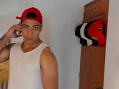 Snapshot of Andrew_wolf7 chatting on September 9, 2025, 2:26 pm Andrew wolf7 online show from September 9, 2025, 2:26 pm