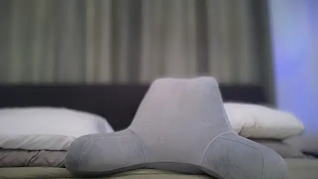 Snapshot of longislandprincess chatting on September 16, 2025, 4:52 pm longislandprincess online show from September 16, 2025, 4:52 pm