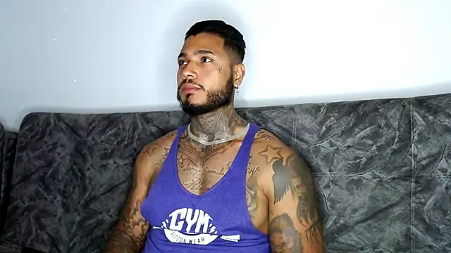 Snapshot of Exotic_tatto27121 chatting on January 18, 2025, 3:53 am Exotic tatto27121 online show from January 18, 2025, 3:53 am