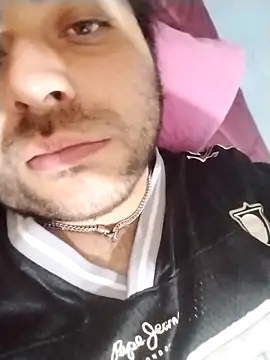 Snapshot of EjectedEar chatting on September 22, 2025, 9:04 am EjectedEar online show from September 22, 2025, 9:04 am