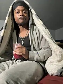 Snapshot of SluttyLyfe4L chatting on January 19, 2026, 4:33 pm SluttyLyfe4L online show from January 19, 2026, 4:33 pm