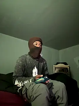 Snapshot of SluttyLyfe4L chatting on December 21, 2025, 1:13 pm SluttyLyfe4L online show from December 21, 2025, 1:13 pm