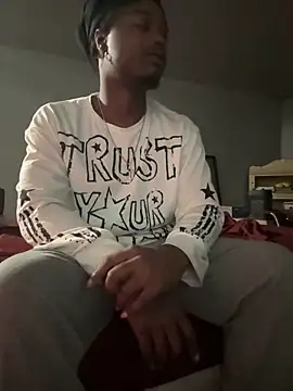 Snapshot of SluttyLyfe4L chatting on November 10, 2025, 5:18 pm SluttyLyfe4L online show from November 10, 2025, 5:18 pm