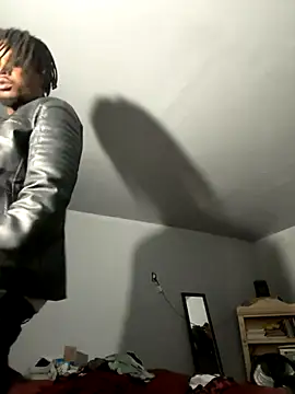 Snapshot of SluttyLyfe4L chatting on December 3, 2025, 9:58 pm SluttyLyfe4L online show from December 3, 2025, 9:58 pm