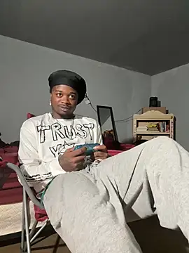 Snapshot of SluttyLyfe4L chatting on November 9, 2025, 12:20 pm SluttyLyfe4L online show from November 9, 2025, 12:20 pm