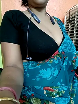 Snapshot of Sony-Model chatting on March 25, 2026, 10:47 am Sony-Model online show from March 25, 2026, 10:47 am