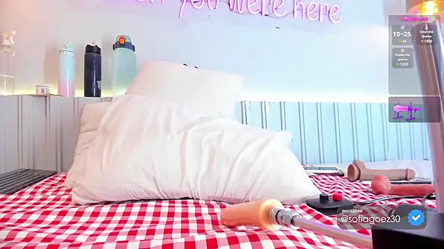 SOFIAGOEZ30 online show from March 17, 2025, 10:49 am