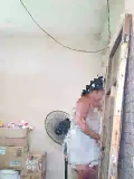 Sweetchuby1995 online show from April 18, 2026, 5:10 am