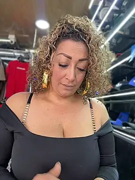 Katti Barrera online show from July 20, 2026, 6:32 pm