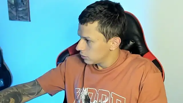 Snapshot of goodboy69l chatting on February 7, 2026, 12:13 pm goodboy69l online show from February 7, 2026, 12:13 pm