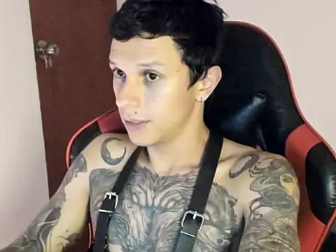 goodboy69l online show from April 8, 2026, 1:29 am