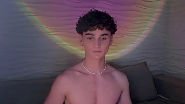 adam 21cm   online show from February 19, 2025, 7:37 pm