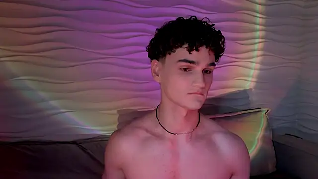 adam 21cm   online show from March 12, 2025, 7:36 pm