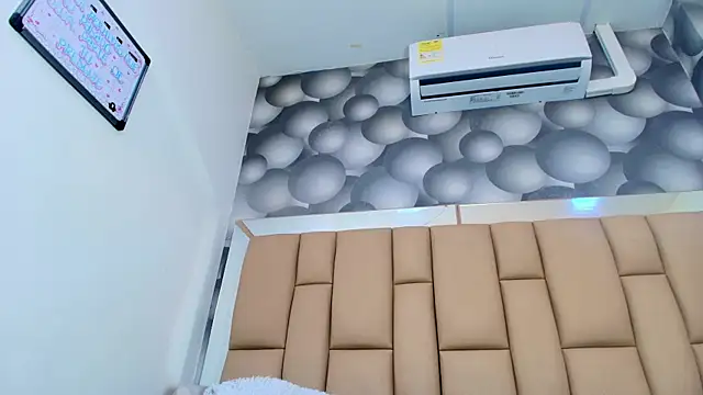 Snapshot of mss_samy chatting on December 23, 2025, 3:06 am mss samy online show from December 23, 2025, 3:06 am