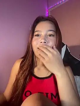 Snapshot of ursweet_babygirl chatting on May 12, 2026, 4:24 pm ursweet babygirl online show from May 12, 2026, 4:24 pm