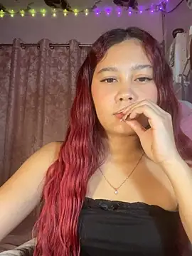 Snapshot of ursweet_babygirl chatting on July 13, 2026, 5:12 pm ursweet babygirl online show from July 13, 2026, 5:12 pm