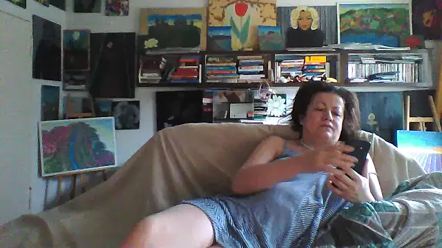 Snapshot of MariaAnaSunshine chatting on February 3, 2026, 9:03 am MariaAnaSunshine online show from February 3, 2026, 9:03 am