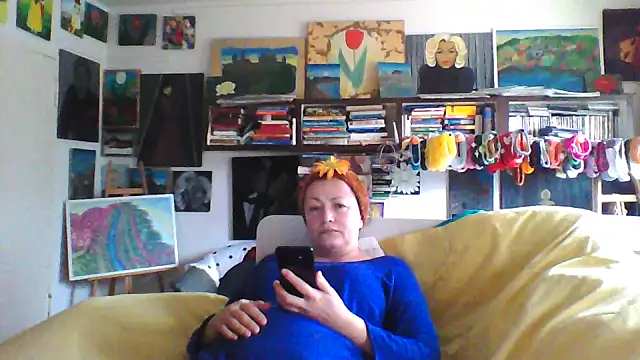 Snapshot of MariaAnaSunshine chatting on January 15, 2026, 9:23 am MariaAnaSunshine online show from January 15, 2026, 9:23 am