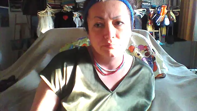 Snapshot of MariaAnaSunshine chatting on March 23, 2026, 6:35 am MariaAnaSunshine online show from March 23, 2026, 6:35 am