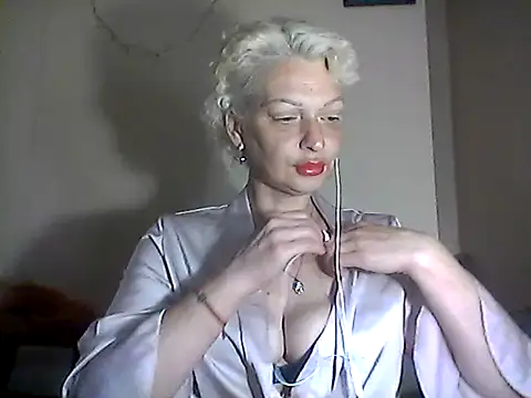 Snapshot of MaryJane441 chatting on May 23, 2026, 8:19 pm MaryJane441 online show from May 23, 2026, 8:19 pm