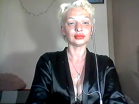 Snapshot of MaryJane441 chatting on May 30, 2026, 8:36 pm MaryJane441 online show from May 30, 2026, 8:36 pm