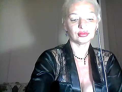 MaryJane441 online show from October 11, 2025, 7:15 pm