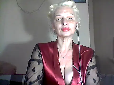 Snapshot of MaryJane441 chatting on March 30, 2026, 6:42 pm MaryJane441 online show from March 30, 2026, 6:42 pm