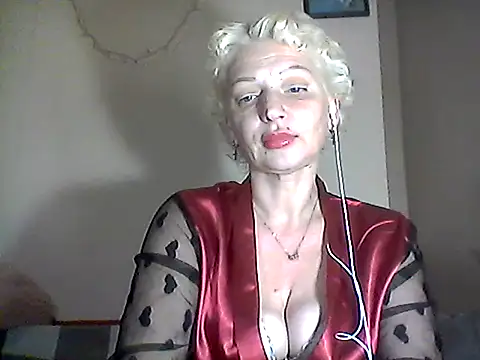 Snapshot of MaryJane441 chatting on March 17, 2026, 8:01 pm MaryJane441 online show from March 17, 2026, 8:01 pm