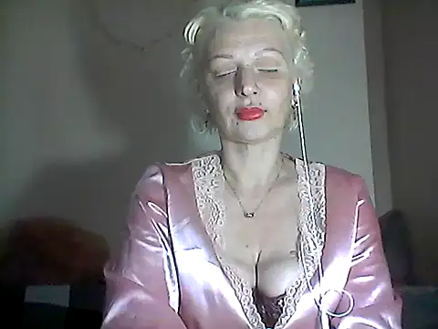 Snapshot of MaryJane441 chatting on March 31, 2026, 7:49 pm MaryJane441 online show from March 31, 2026, 7:49 pm