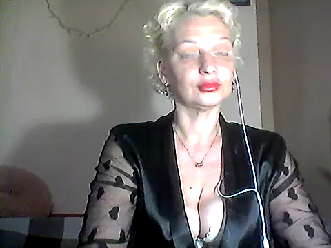 Snapshot of MaryJane441 chatting on March 27, 2026, 8:32 pm MaryJane441 online show from March 27, 2026, 8:32 pm