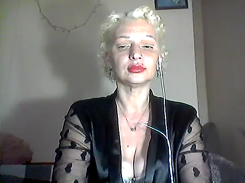 Snapshot of MaryJane441 chatting on March 28, 2026, 7:37 pm MaryJane441 online show from March 28, 2026, 7:37 pm