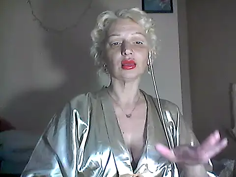 Snapshot of MaryJane441 chatting on April 16, 2026, 8:20 pm MaryJane441 online show from April 16, 2026, 8:20 pm