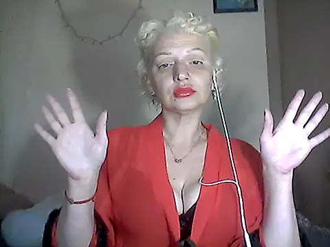 Snapshot of MaryJane441 chatting on April 9, 2026, 8:15 pm MaryJane441 online show from April 9, 2026, 8:15 pm