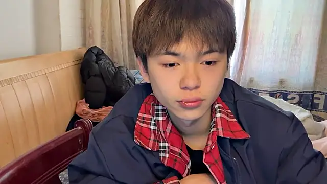 Snapshot of xiaottt1918 chatting on January 17, 2025, 6:47 am xiaottt1918 online show from January 17, 2025, 6:47 am